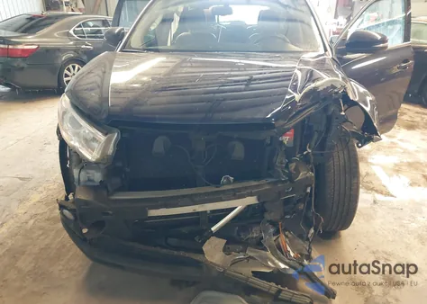 2016 Toyota Highlander Xle V6 z USA, uszkodzony, nr VIN 5TDJKRFH5GS284975